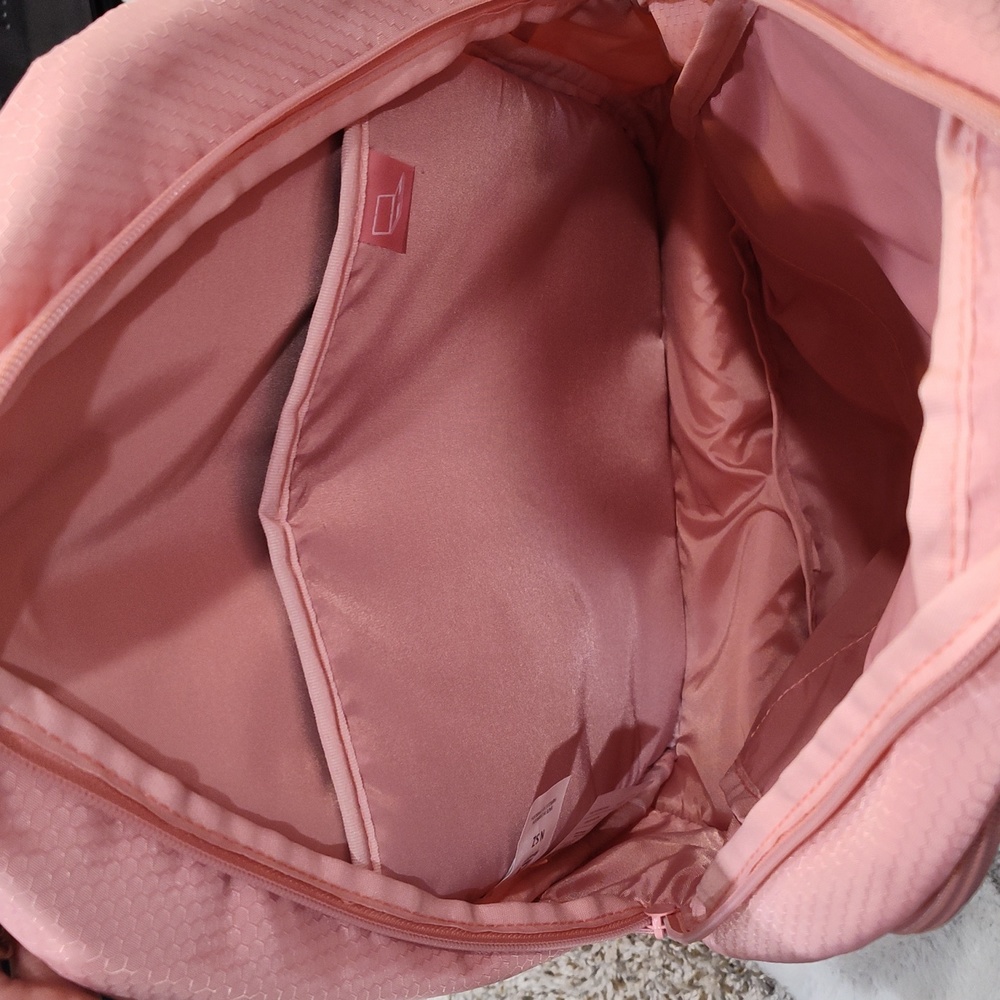 Pink Reebok ISLA backpack - Picture 3 of 4